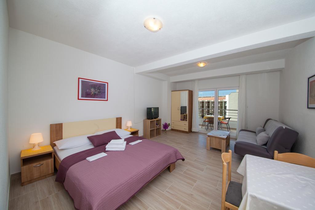 Apartments Kovacic Makarska Eksteriør billede