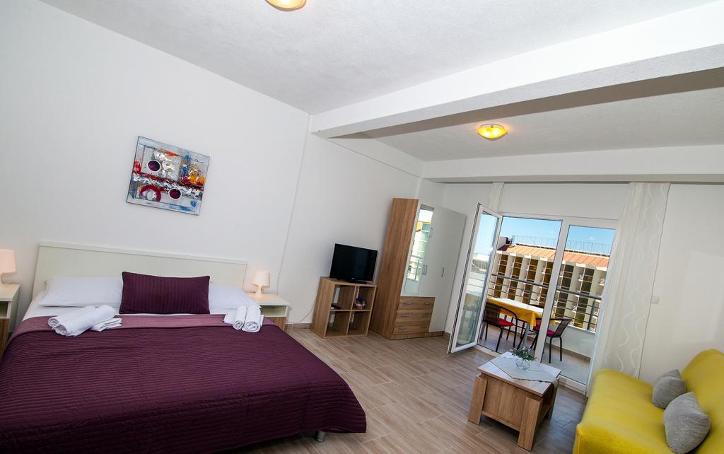 Apartments Kovacic Makarska Eksteriør billede