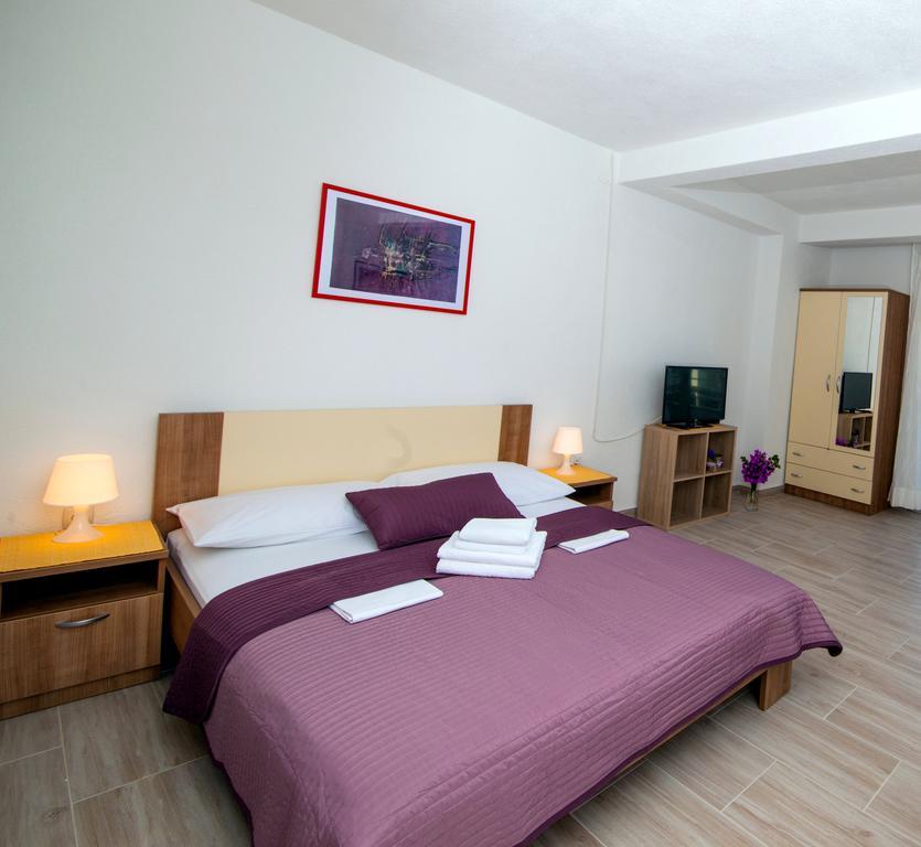 Apartments Kovacic Makarska Eksteriør billede
